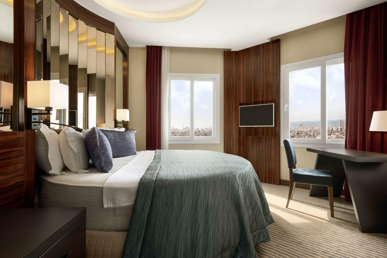 Ramada Mersin Mersin  Buitenkant foto