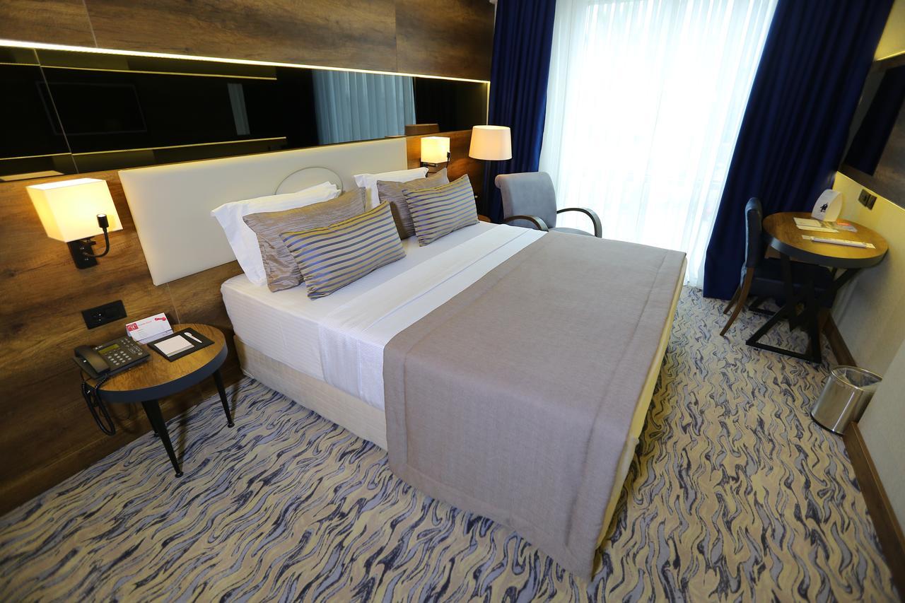 Ramada Mersin Mersin  Buitenkant foto