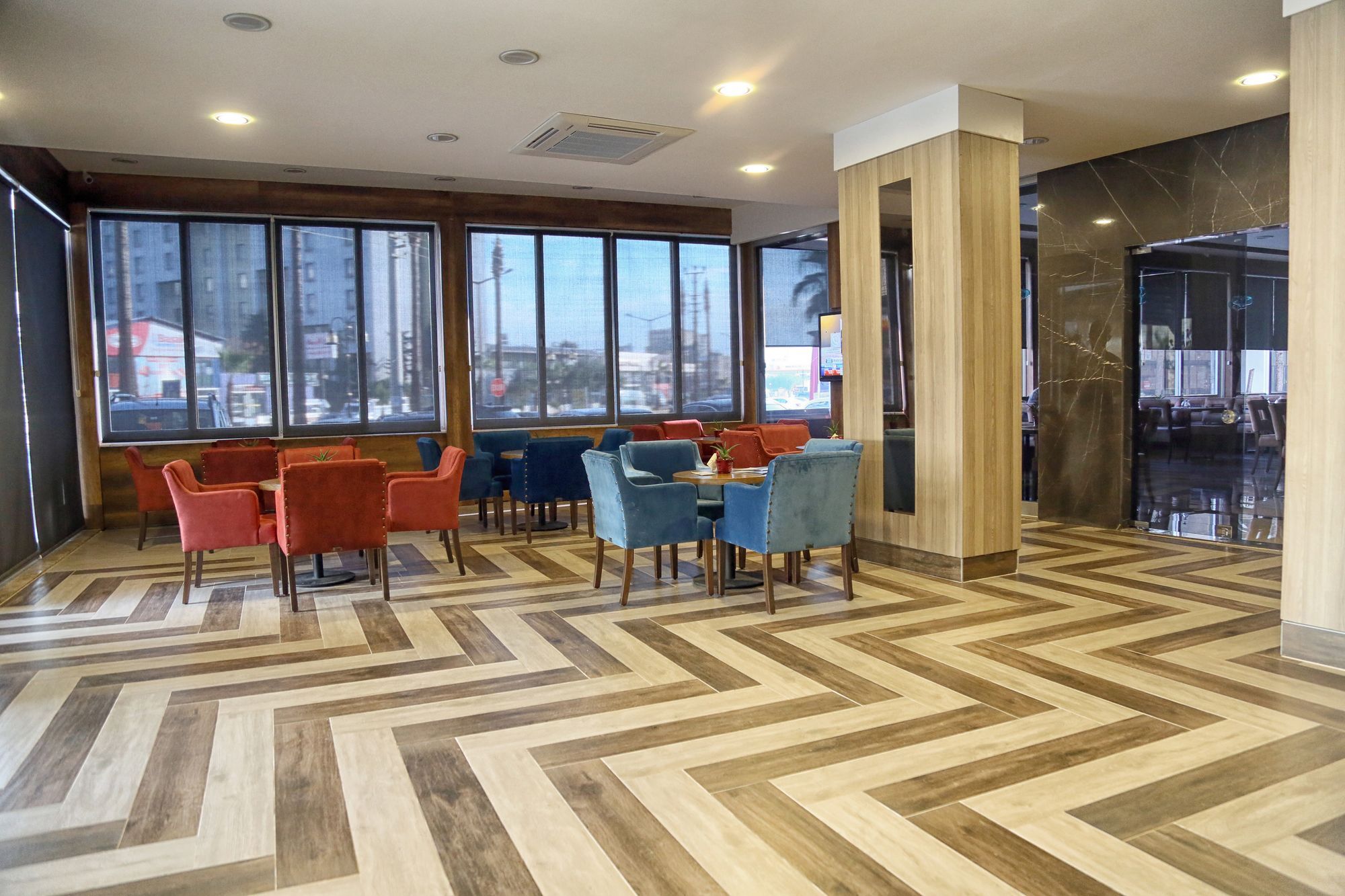 Ramada Mersin Mersin  Buitenkant foto